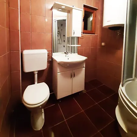 Jahorinska Planinska Apartment *