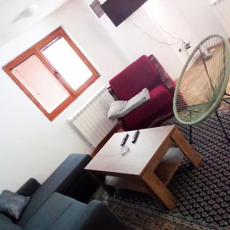 Jahorinska Planinska Apartment *